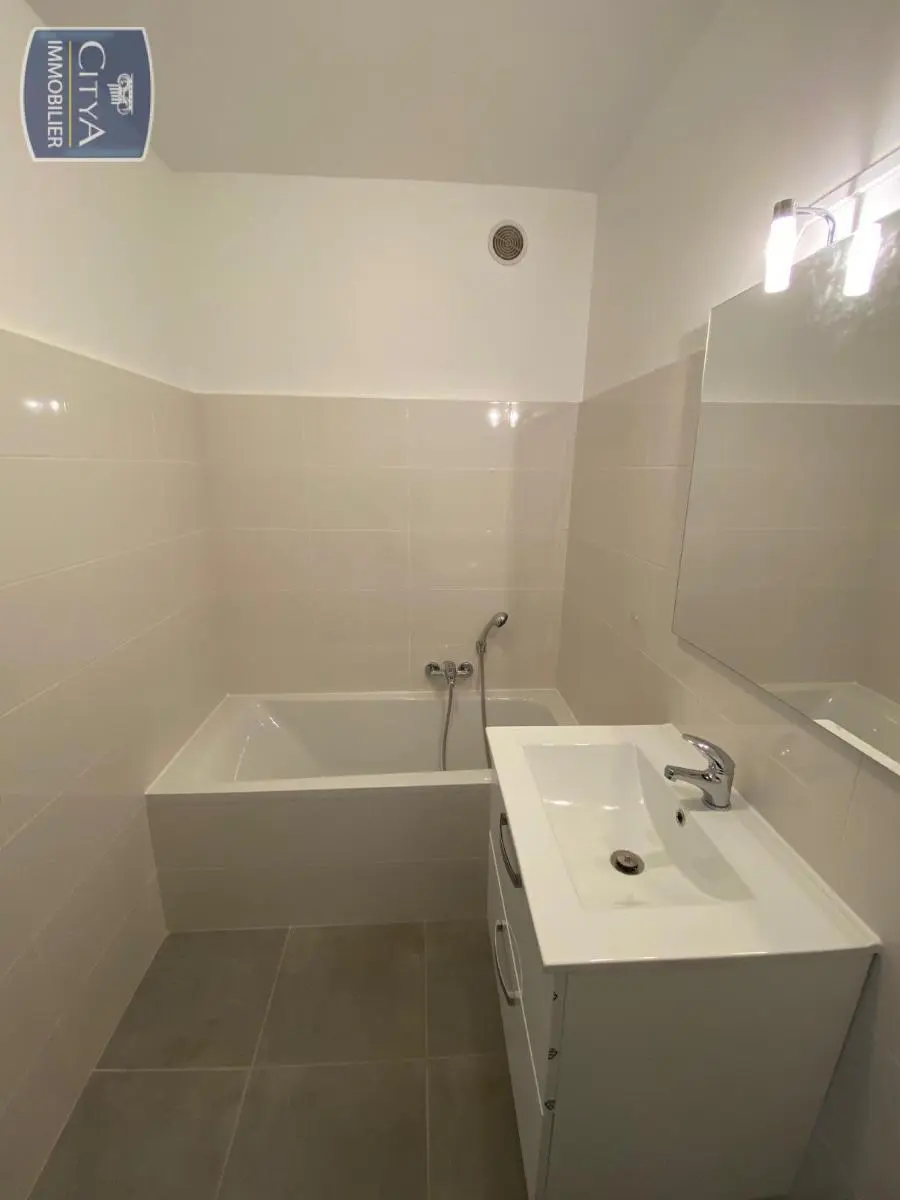 Photo 4 Appartement 1 pièce 31.18m²