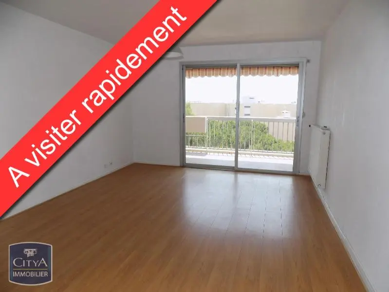 Photo 1 Appartement 1 pièce 31.03m²