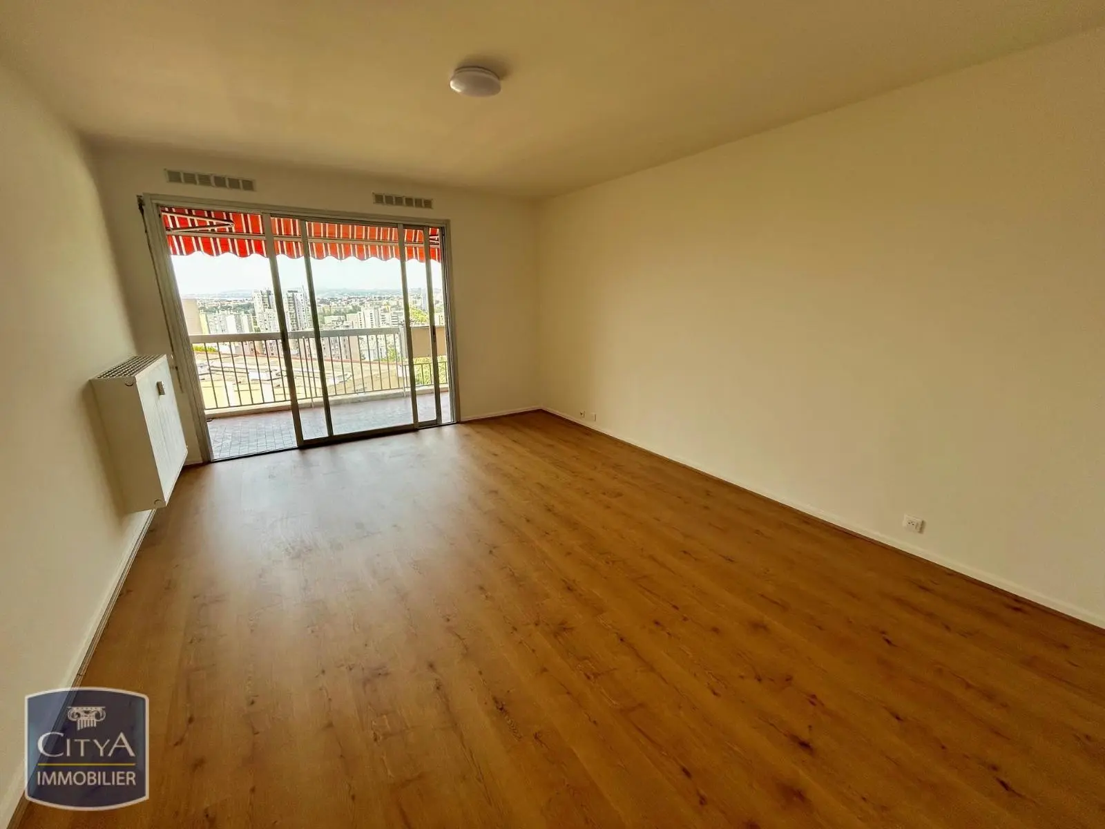 Photo 4 Appartement 1 pièce 30.94m²