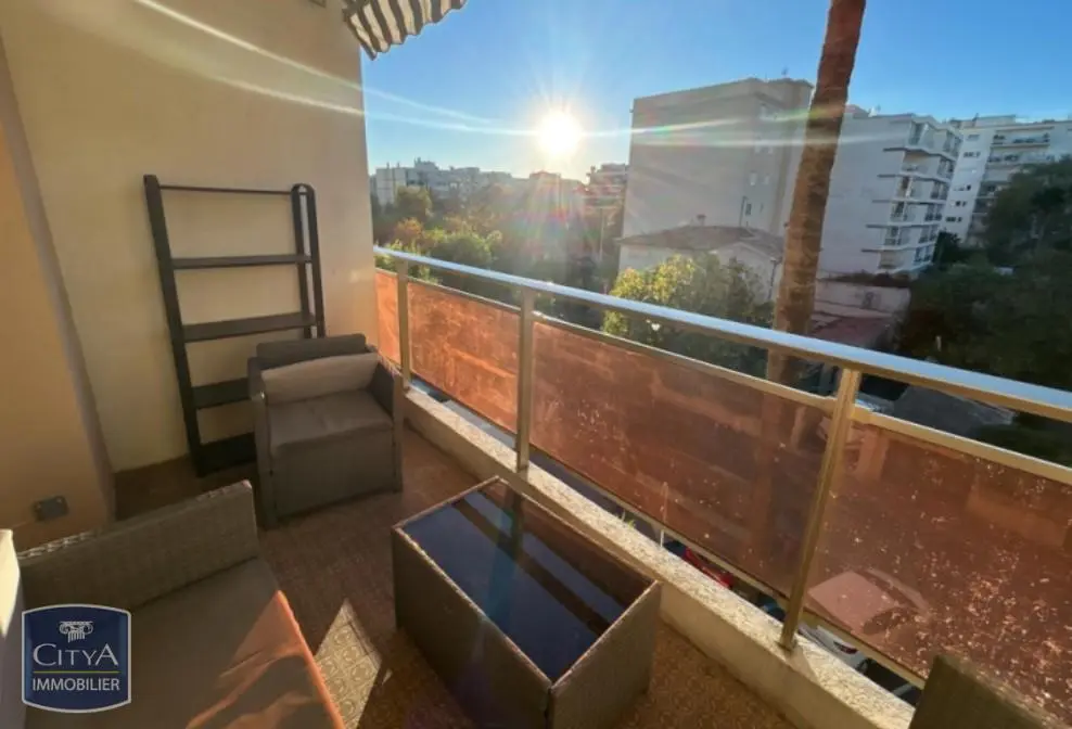 Photo 1 Appartement 2 pièces 55.42m²