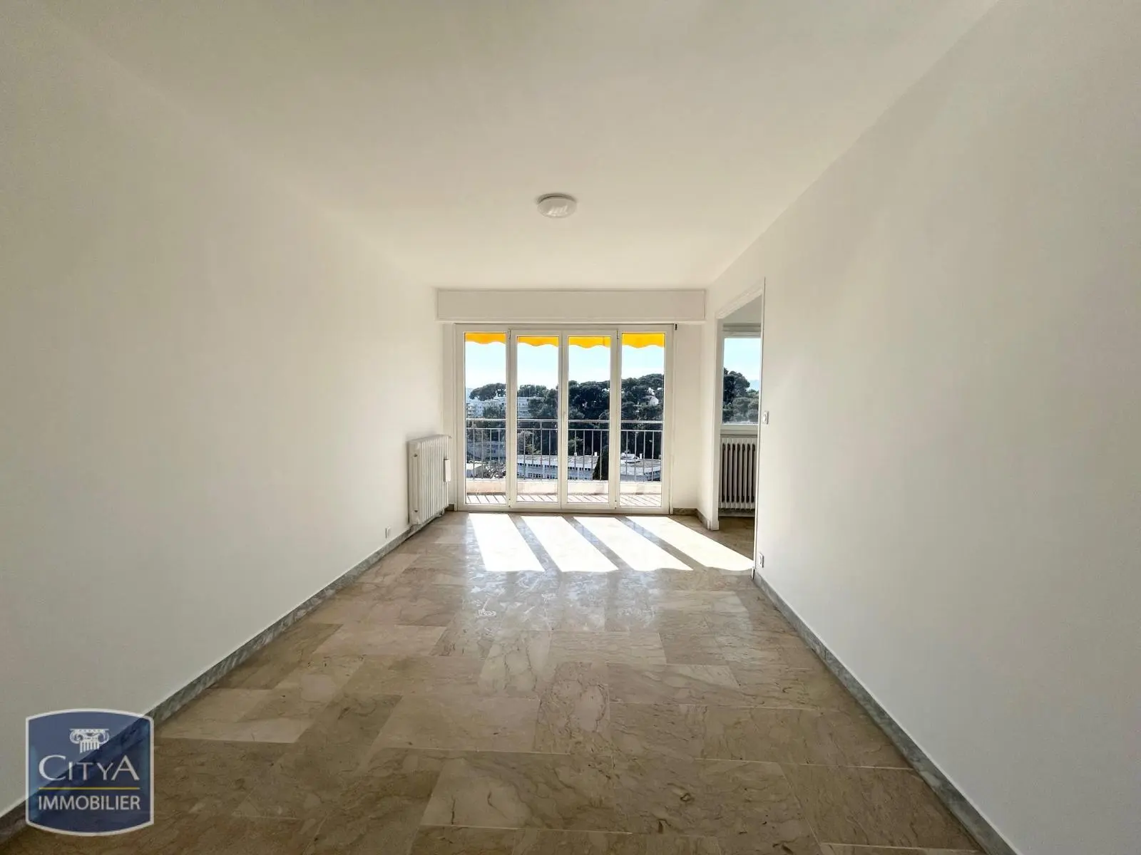 Photo 5 Appartement 1 pièce 32.28m²