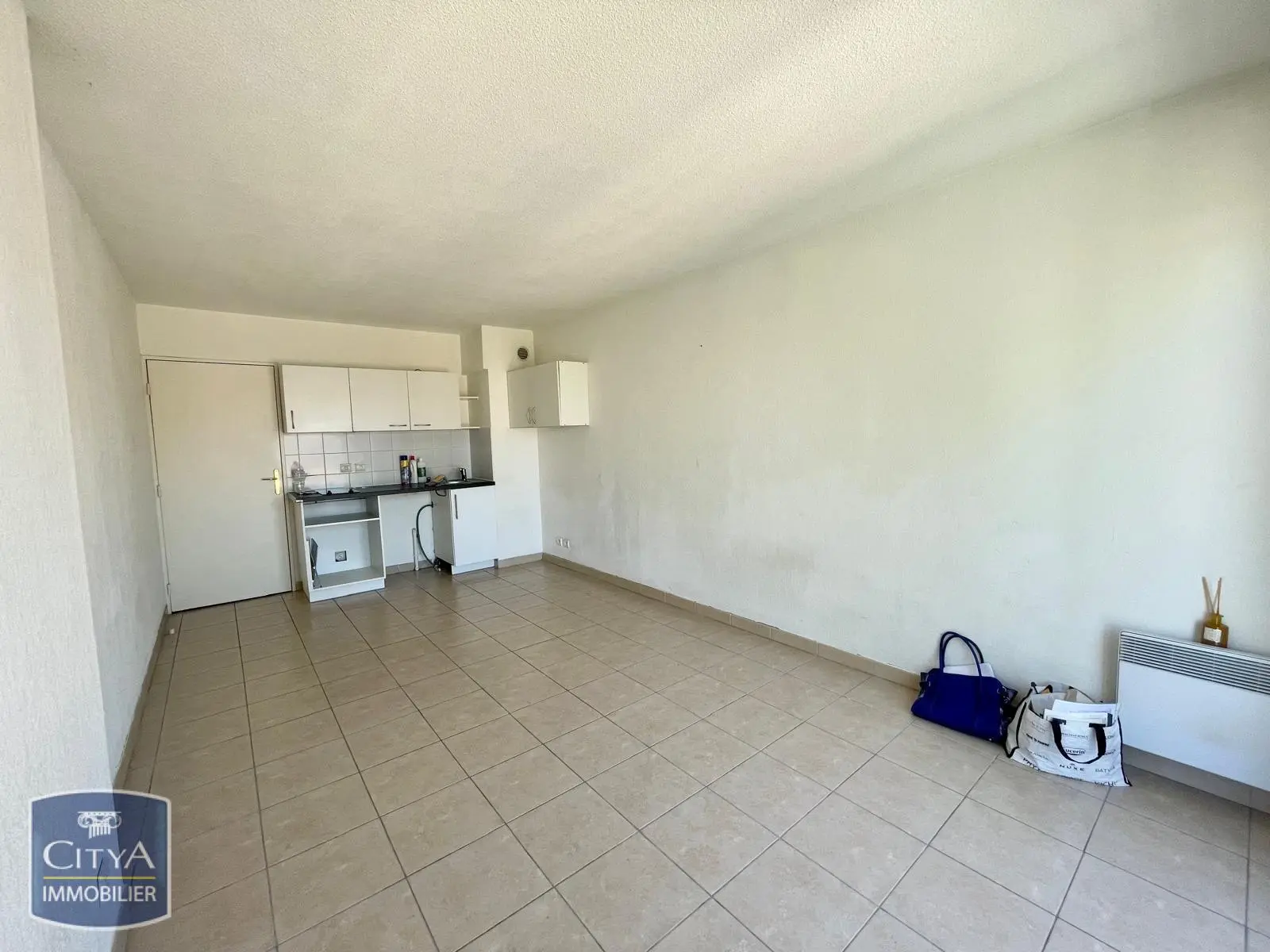 Photo 4 Appartement 1 pièce 24.97m²