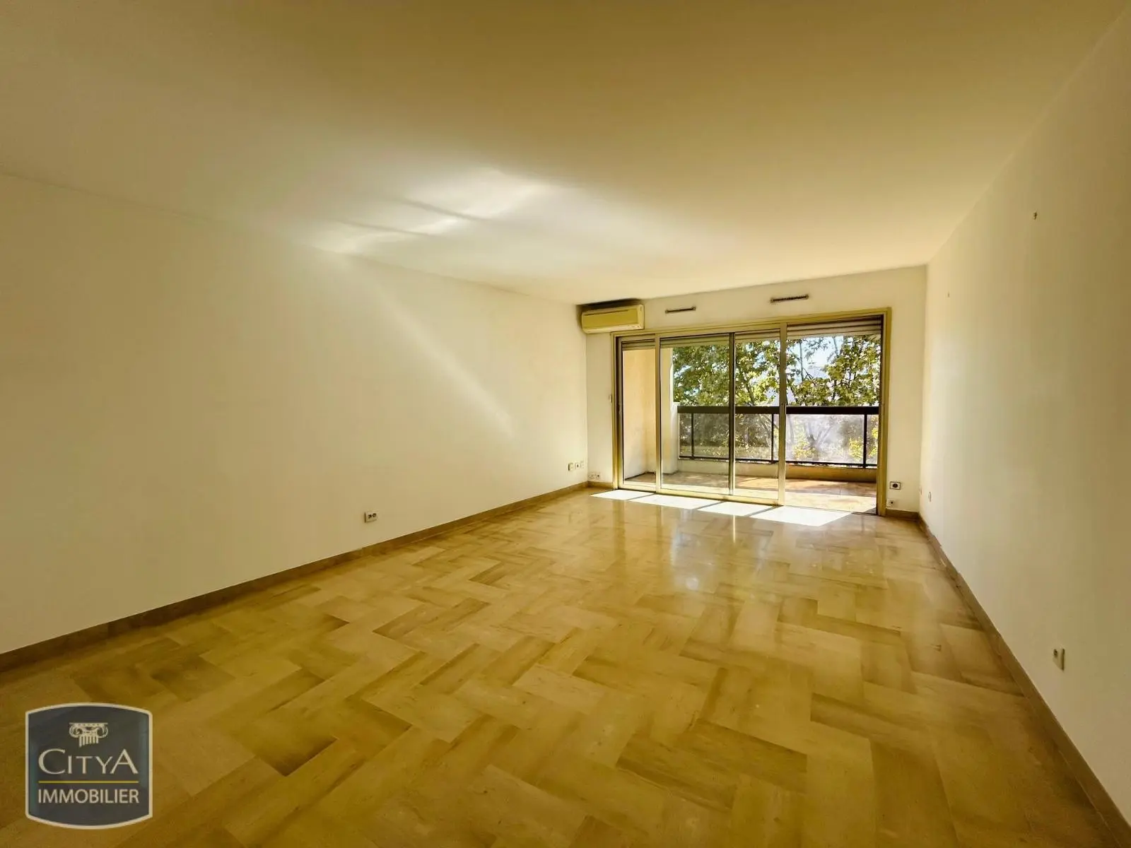 Photo 4 appartement Le Cannet