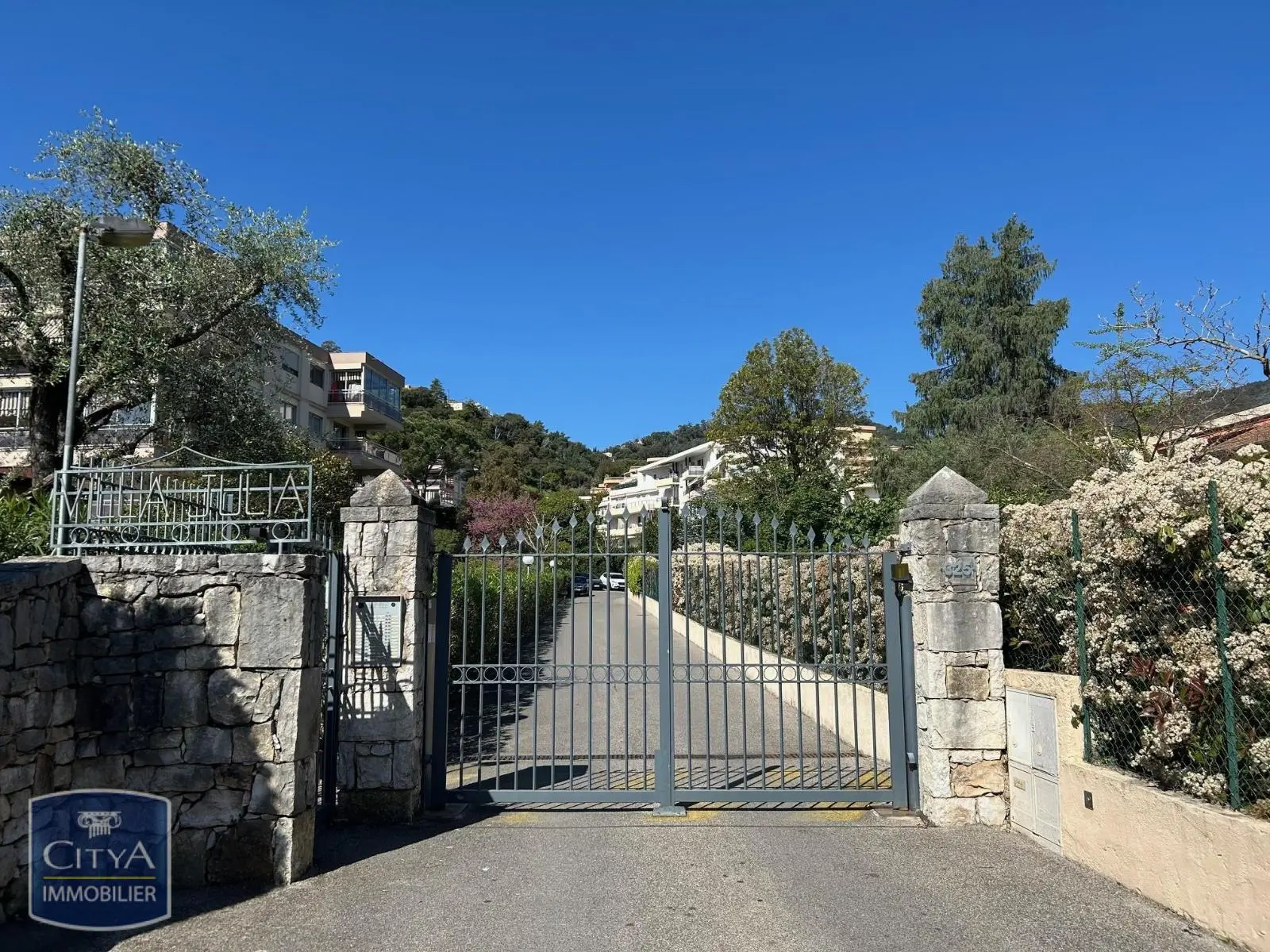 Photo 3 appartement Mandelieu-la-Napoule