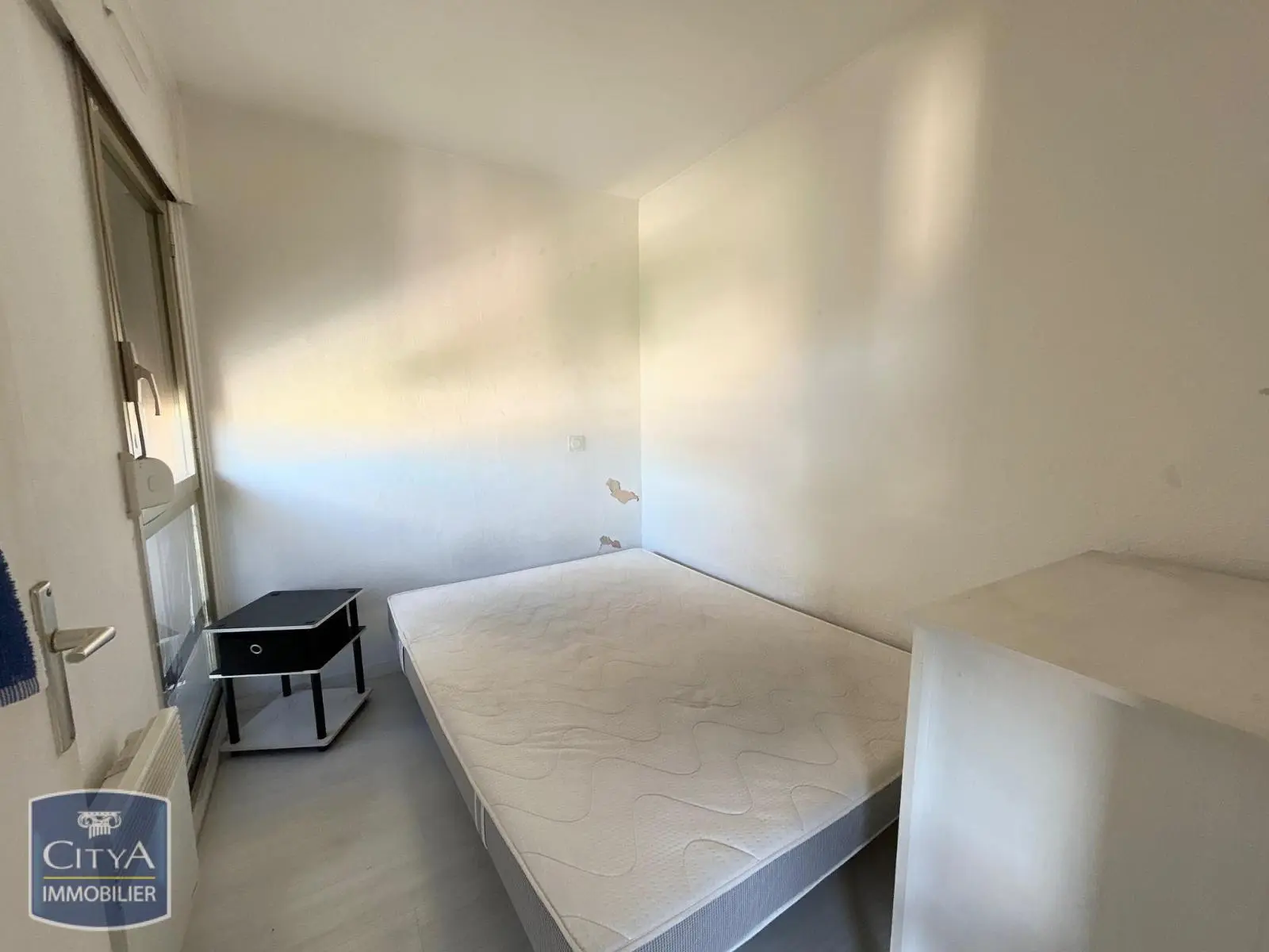 Photo 2 Appartement 1 pièce 27.05m²