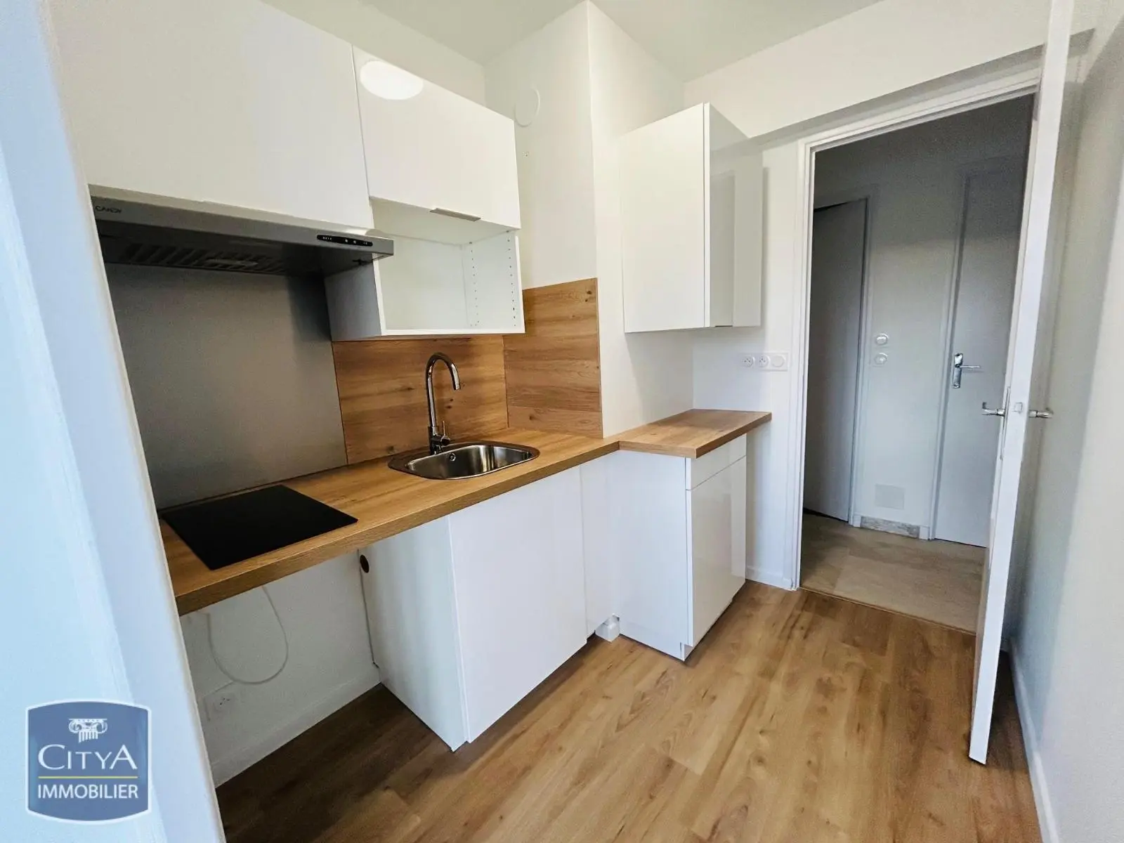 Photo 7 Appartement 1 pièce 32.28m²