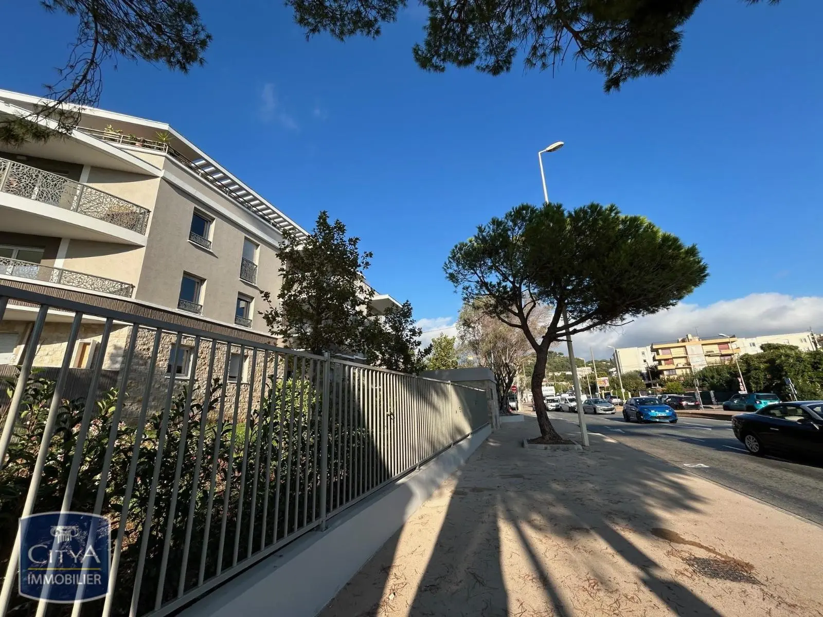 Photo 1 Appartement 4 pièces 77.43m²