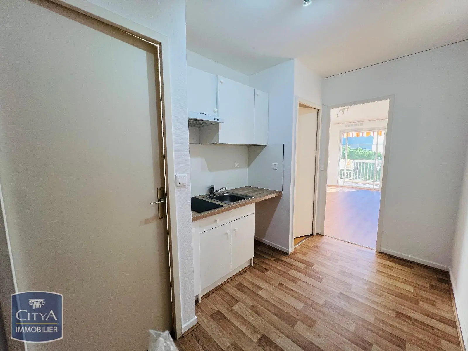 Photo 7 Appartement 1 pièce 31.06m²