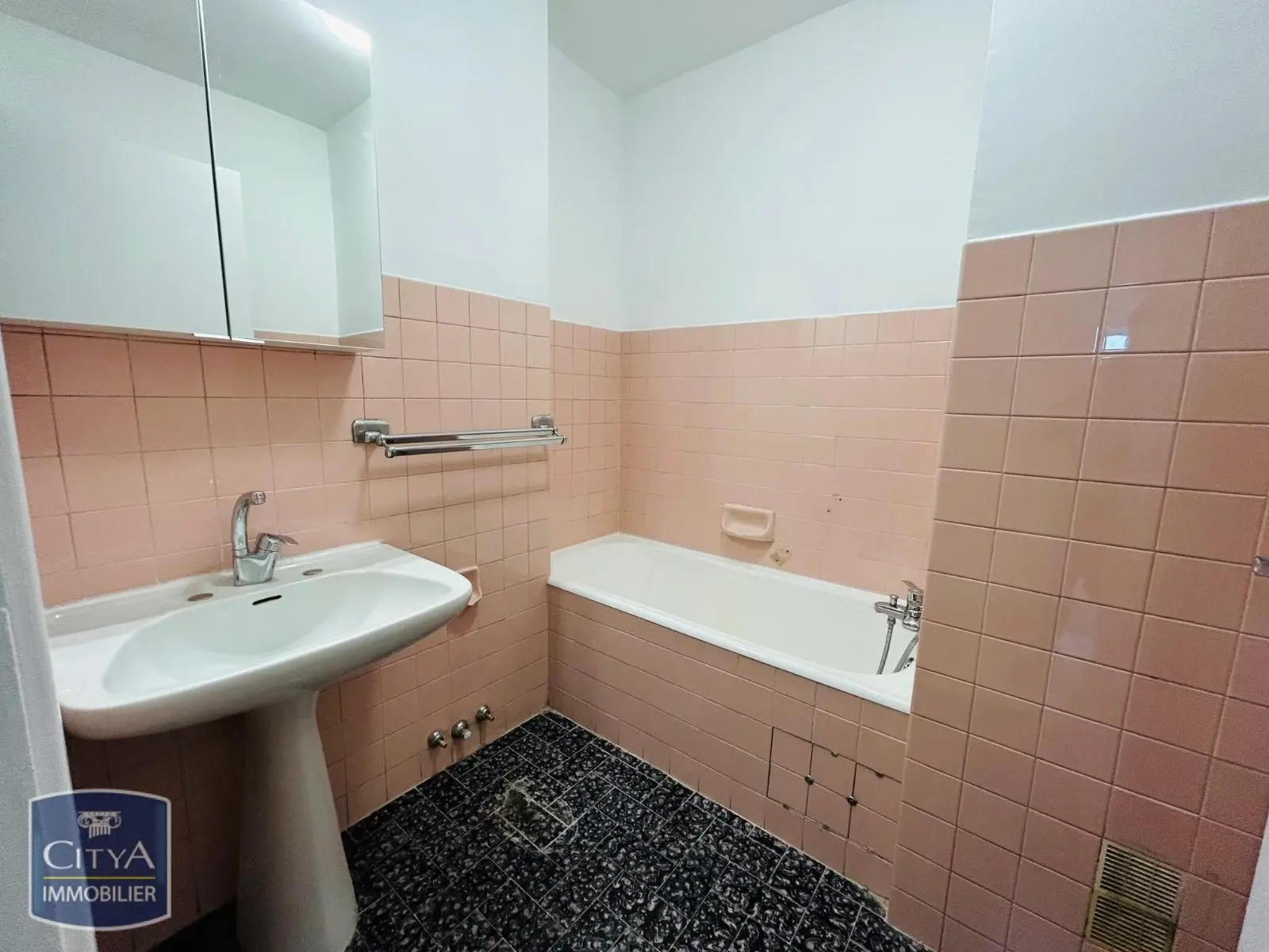 Photo 9 Appartement 1 pièce 32.28m²