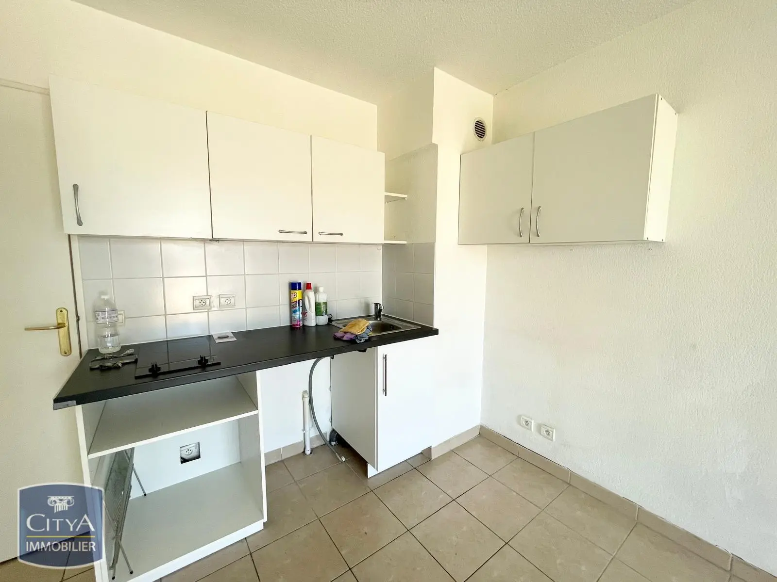Photo 6 Appartement 1 pièce 24.97m²