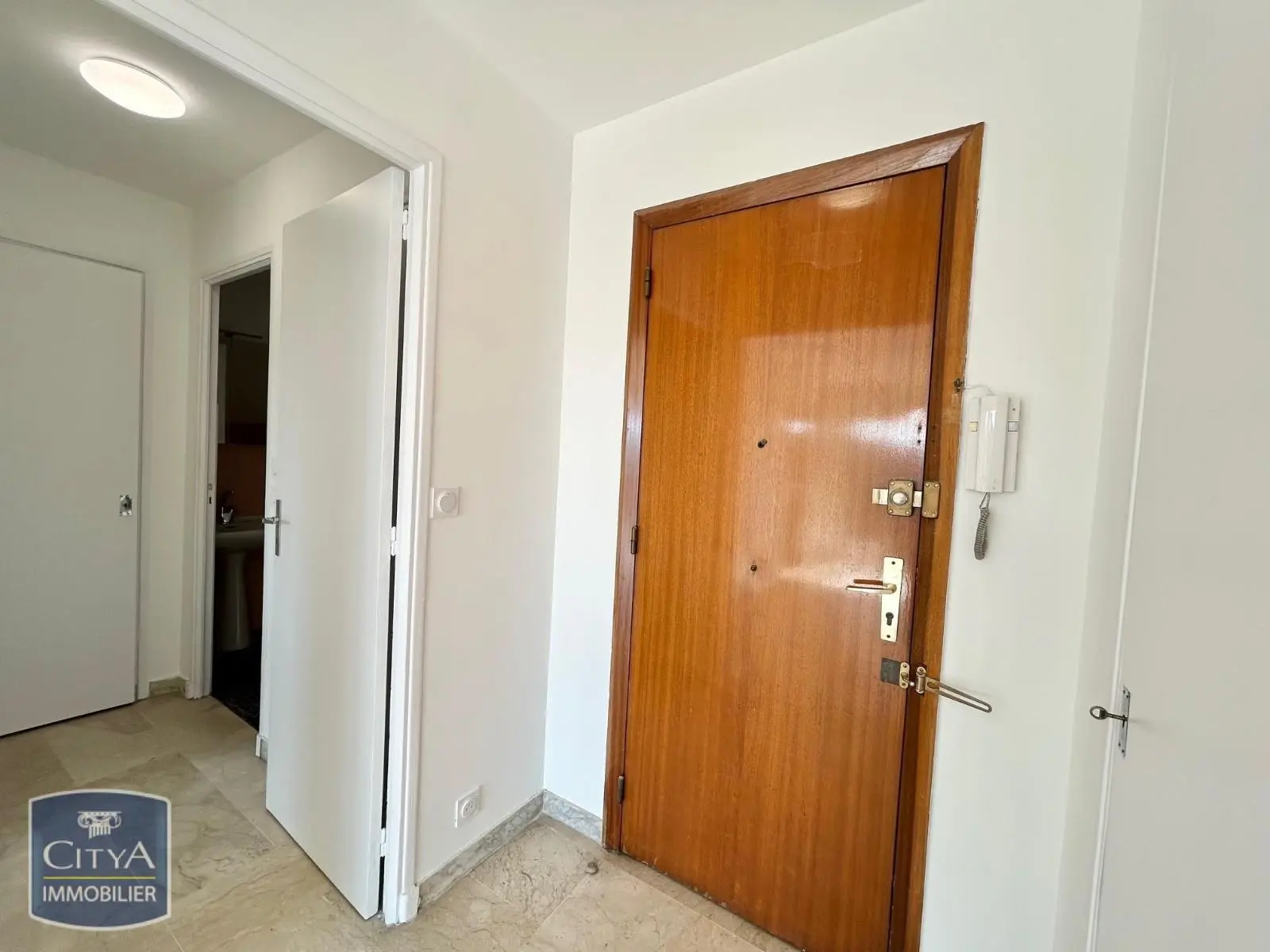 Photo 6 Appartement 1 pièce 32.28m²