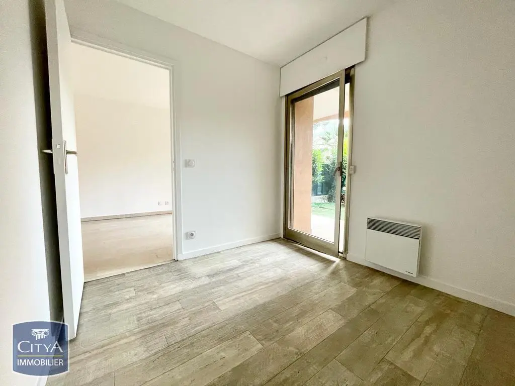 Photo 3 pour Appartement 2 pièces 29.8m² Photo 3 Appartement 2 pièces 29.8m²