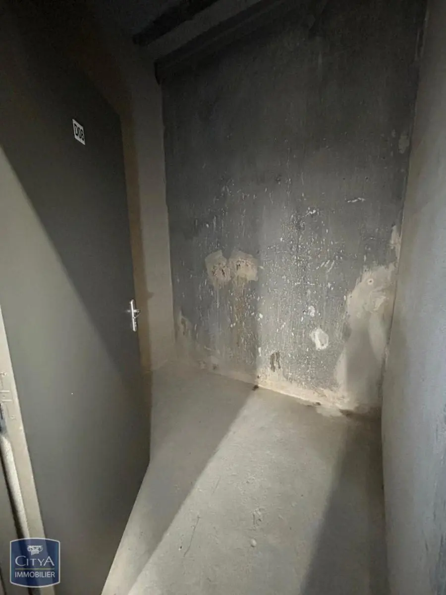 Photo 4 Parking 4.35m²
