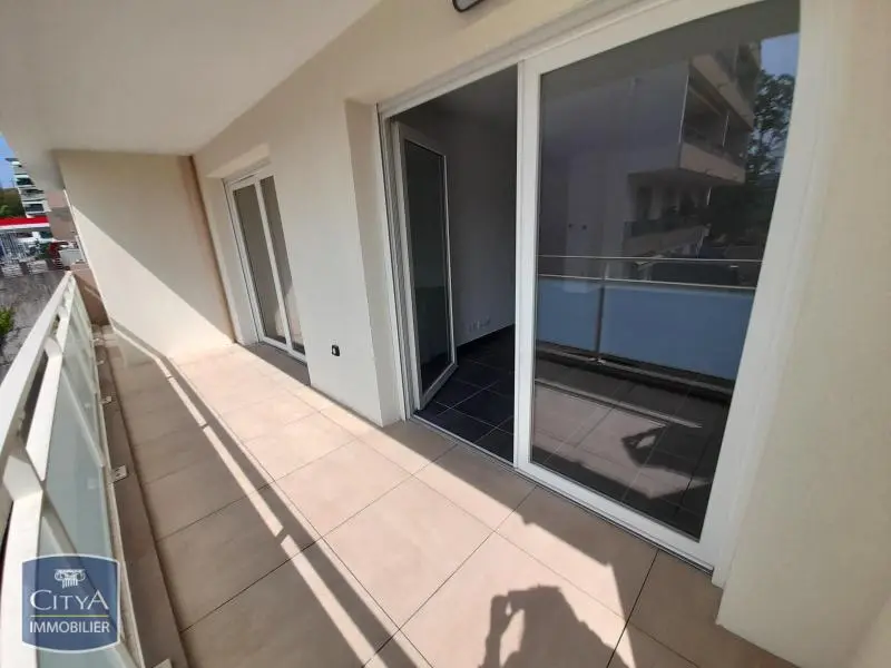 Photo 2 Appartement 3 pièces 54.6m²