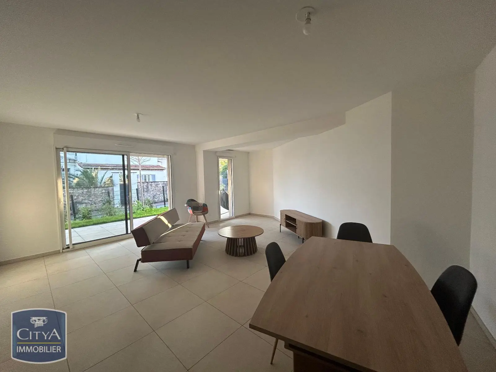 Photo 2 Appartement 3 pièces 79m²