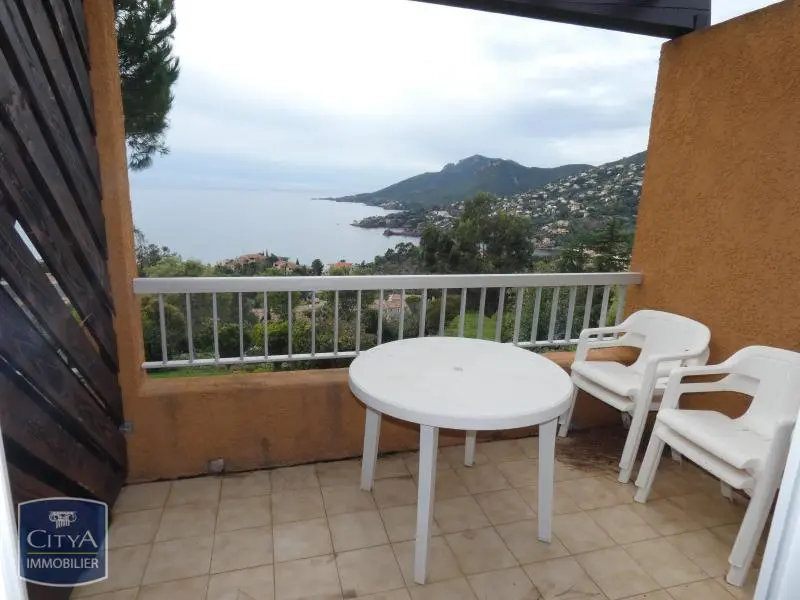 Photo 1 Appartement 2 pièces 25.96m²