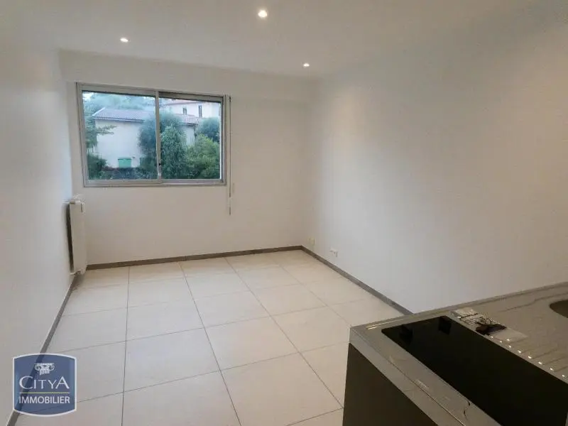 Photo 1 Appartement 1 pièce 16.2m²