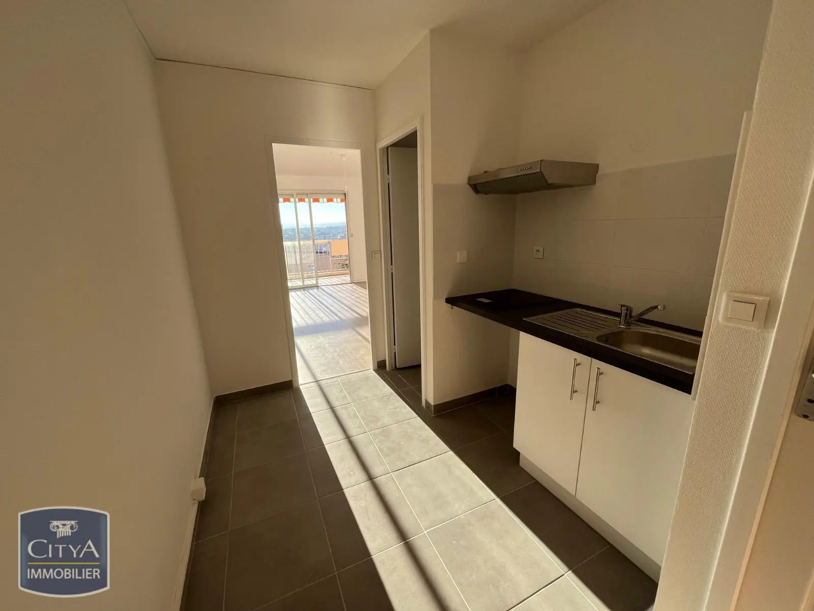 Photo 4 Appartement 1 pièce 30.78m²