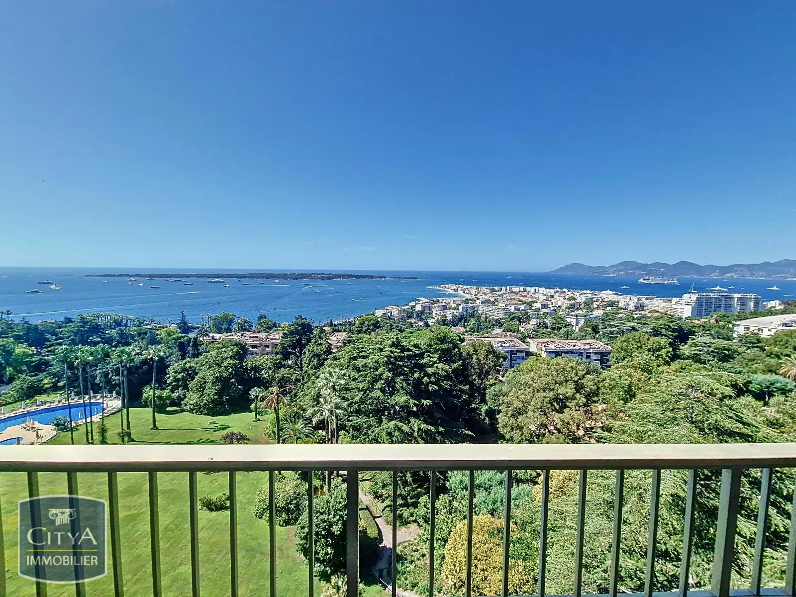 Photo 1 Appartement 4 pièces 96.78m²