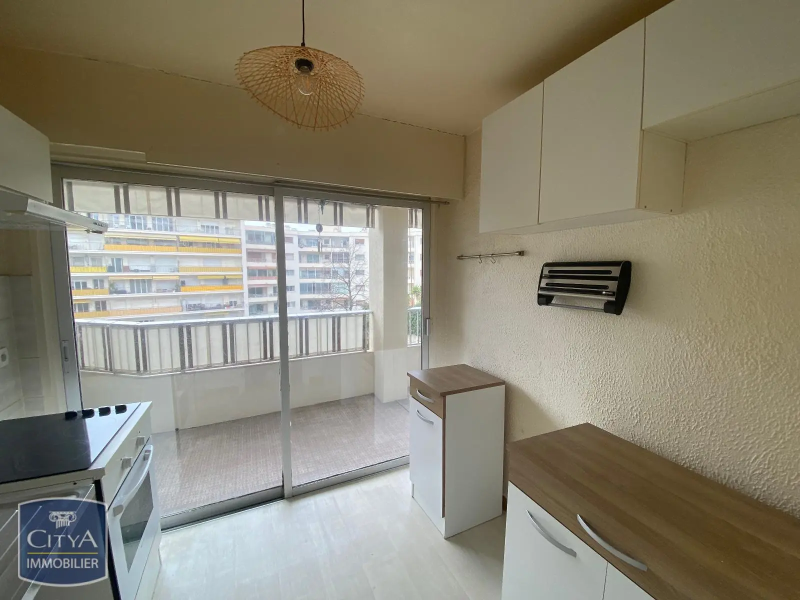 Photo 4 Appartement 1 pièce 33.28m²