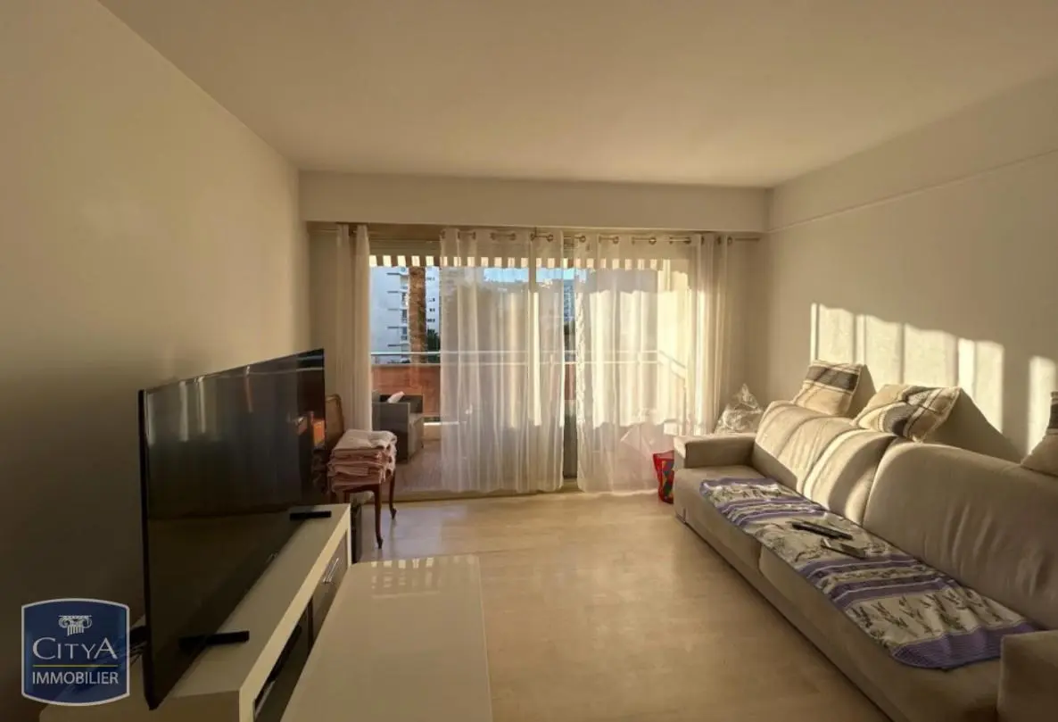 Photo 2 Appartement 2 pièces 55.42m²