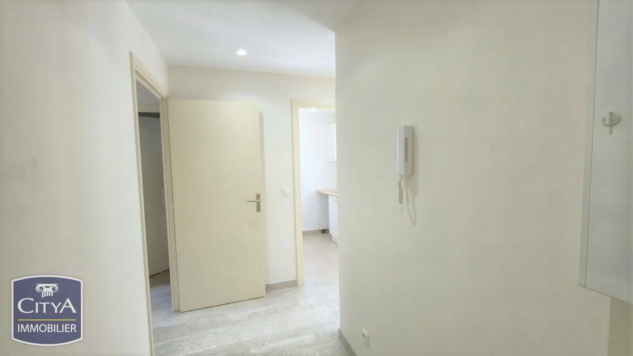 Photo 3 Appartement 2 pièces 44m²