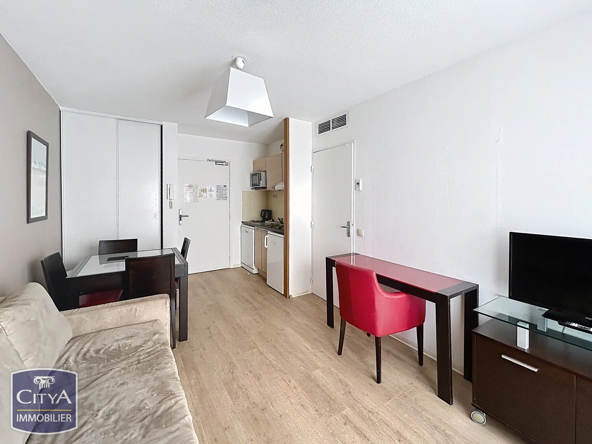 Photo 3 Appartement 2 pièces 28.16m²