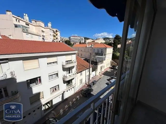 Photo 5 Appartement 1 pièce 28m²