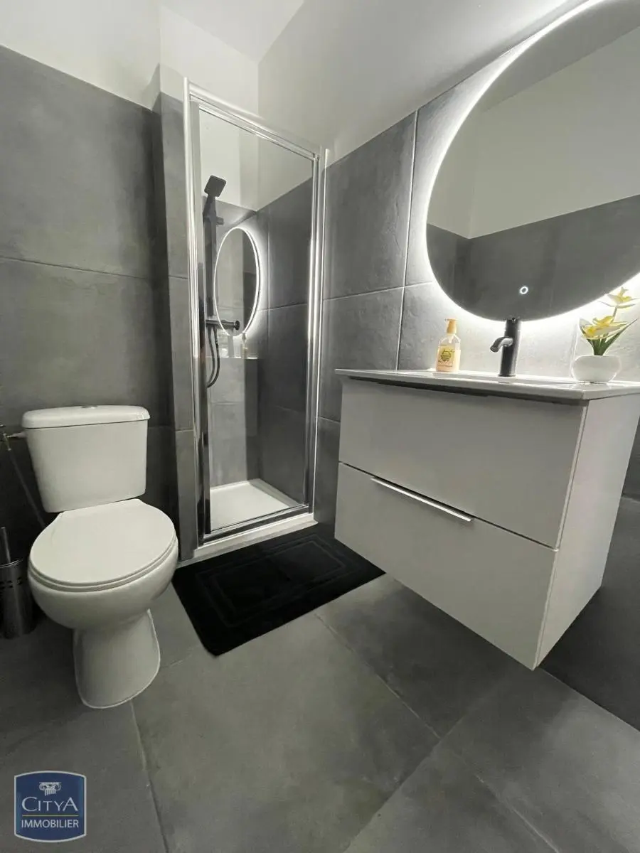 Photo 8 Appartement 1 pièce 28m²