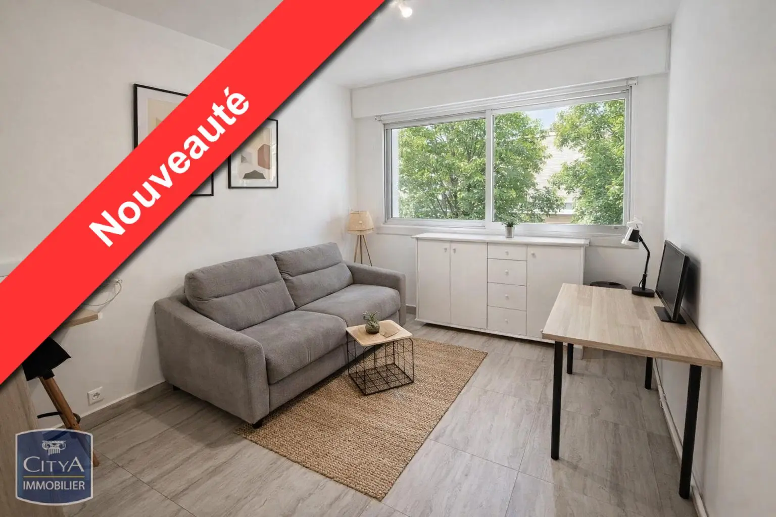 Photo 1 Appartement 1 pièce 19m²