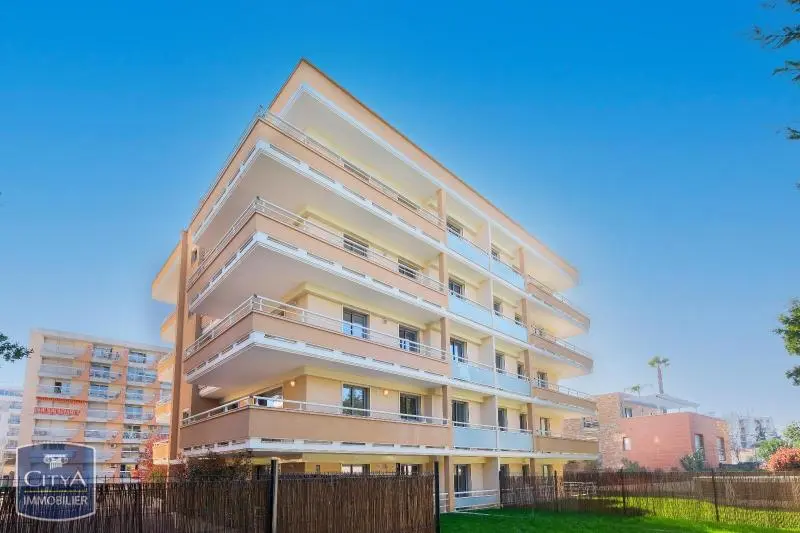 Photo 1 Appartement 3 pièces 54.49m²