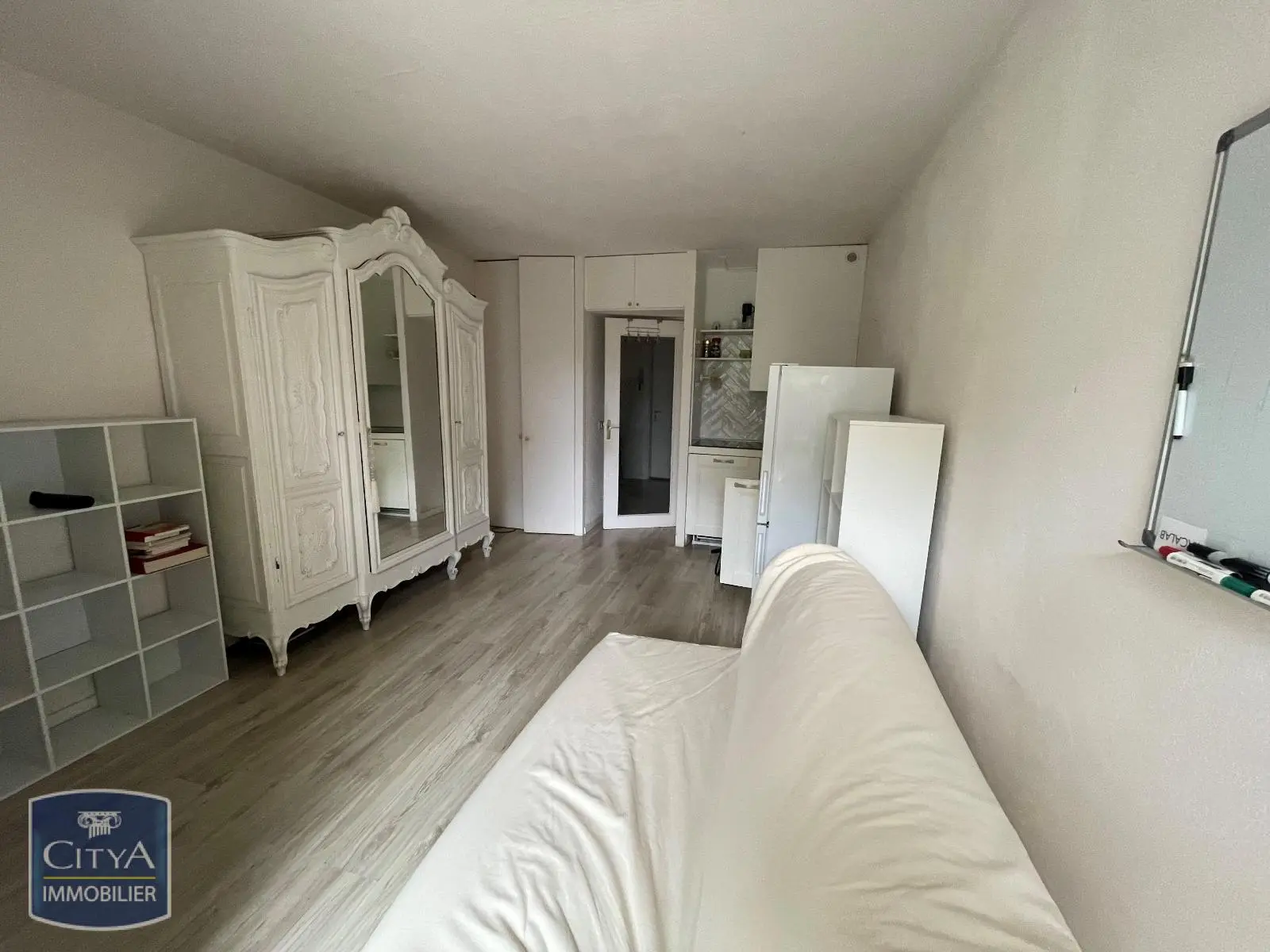 Photo 1 Appartement 1 pièce 22.43m²