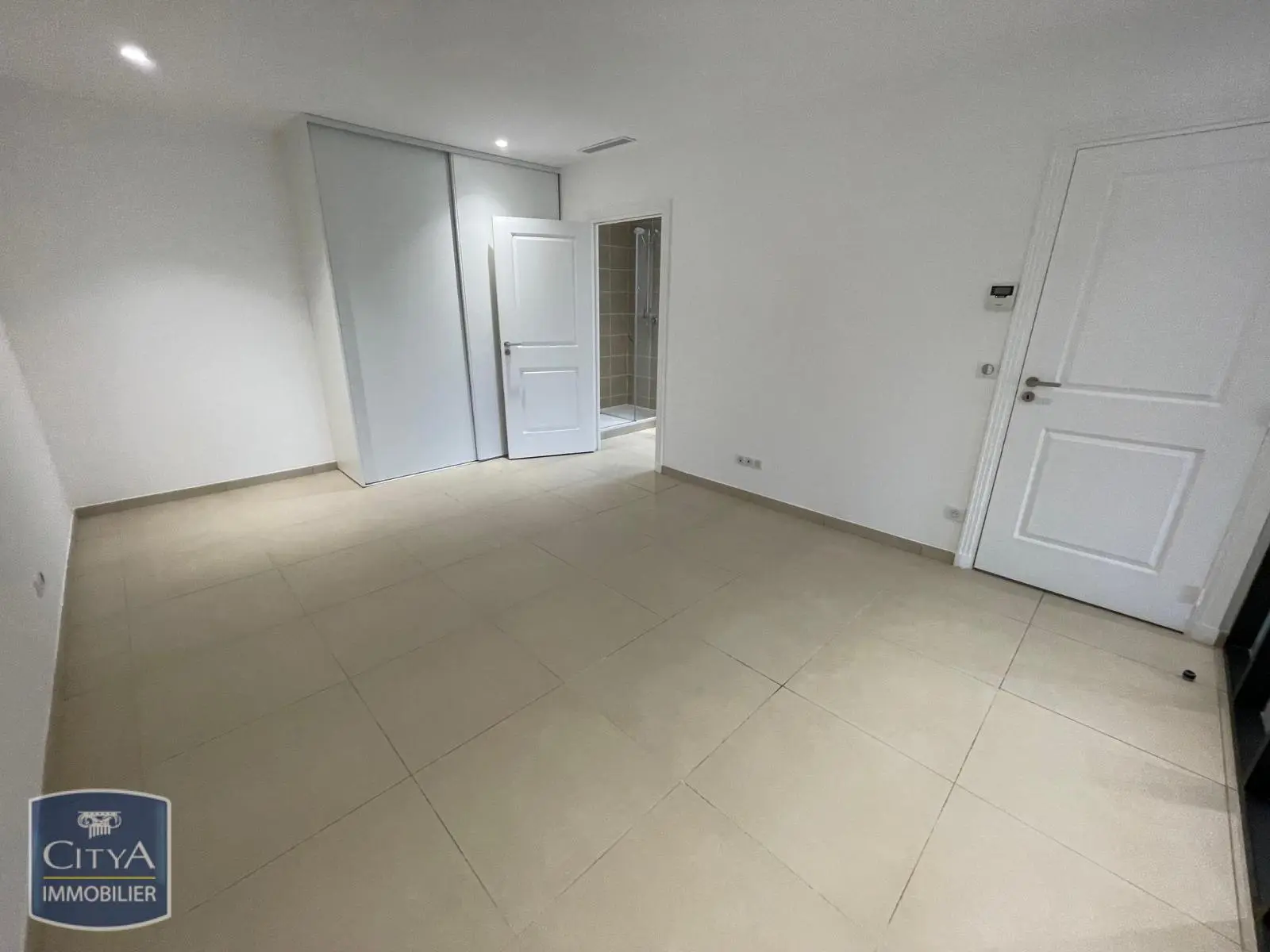 Photo 13 Appartement 4 pièces 206.06m²