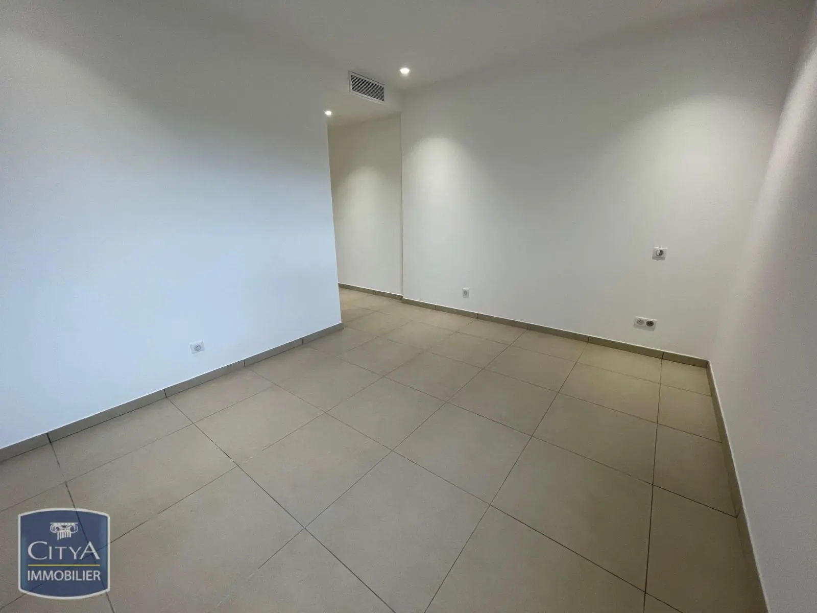 Photo 10 Appartement 4 pièces 206.06m²