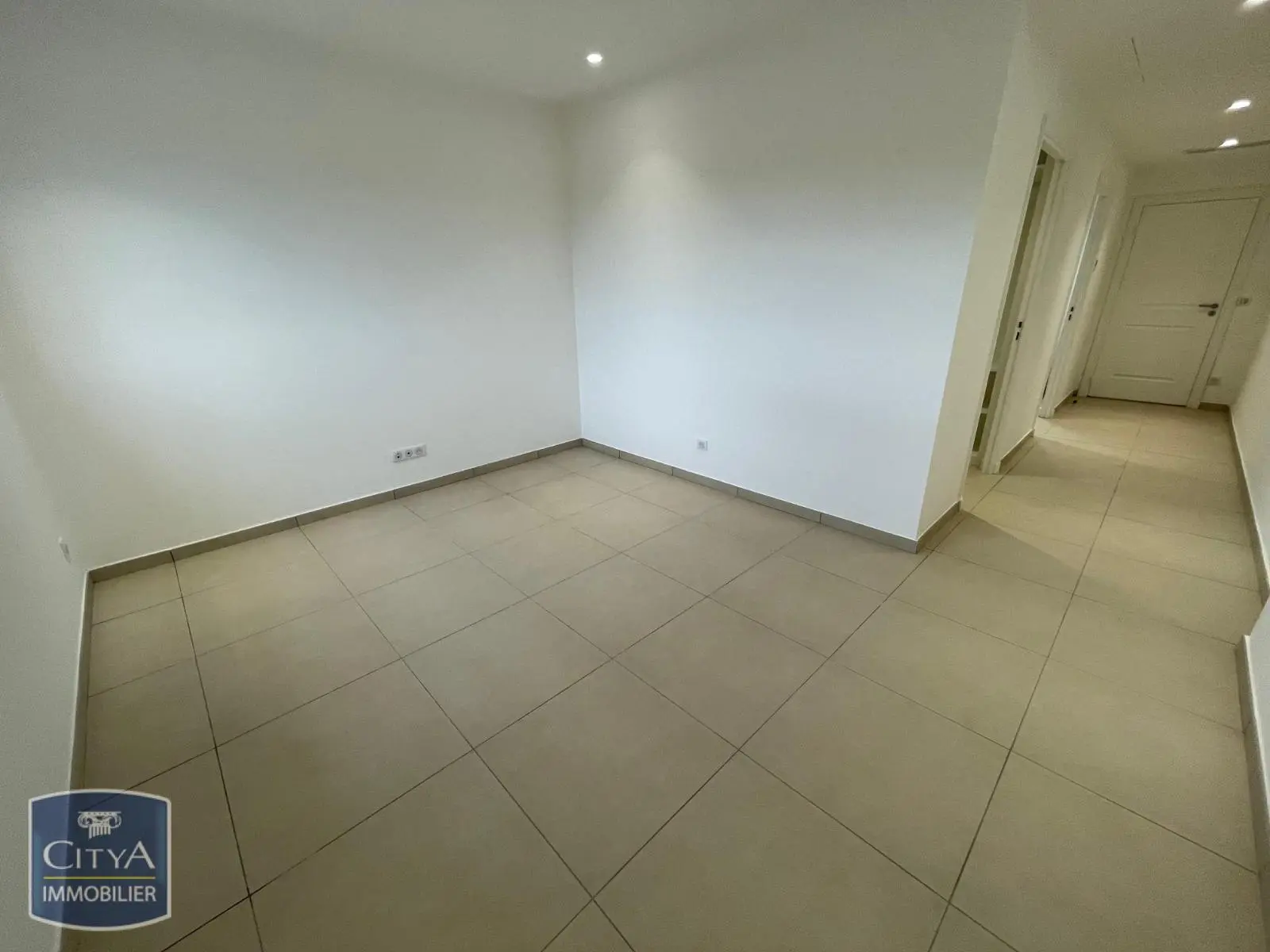 Photo 11 Appartement 4 pièces 206.06m²