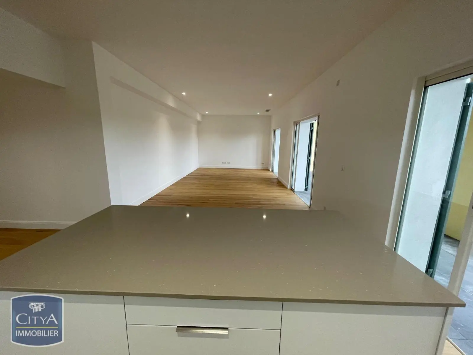 Photo 11 Appartement 4 pièces 122.95m²