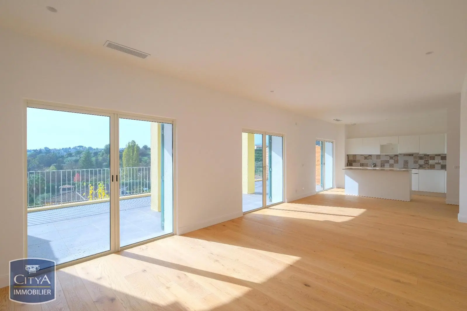 Photo 36 Appartement 4 pièces 122.95m²