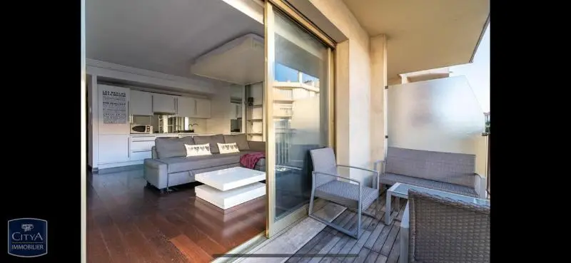 Photo 4 Appartement 1 pièce 31m²