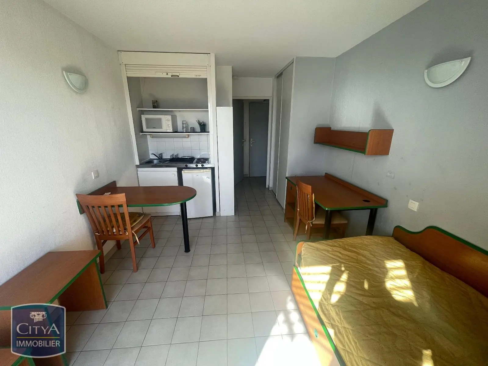 Photo 1 Appartement 1 pièce 20m²