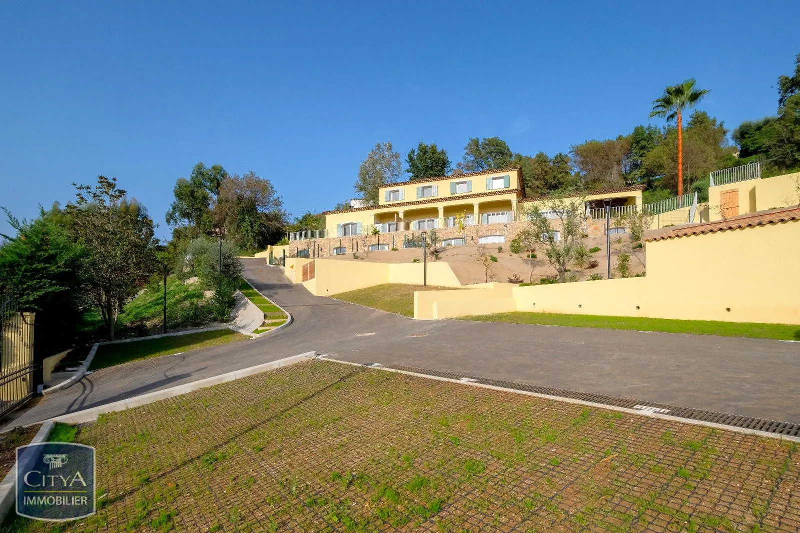 Photo 39 Appartement 4 pièces 122.95m²