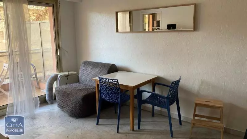Photo 4 Appartement 1 pièce 23.27m²
