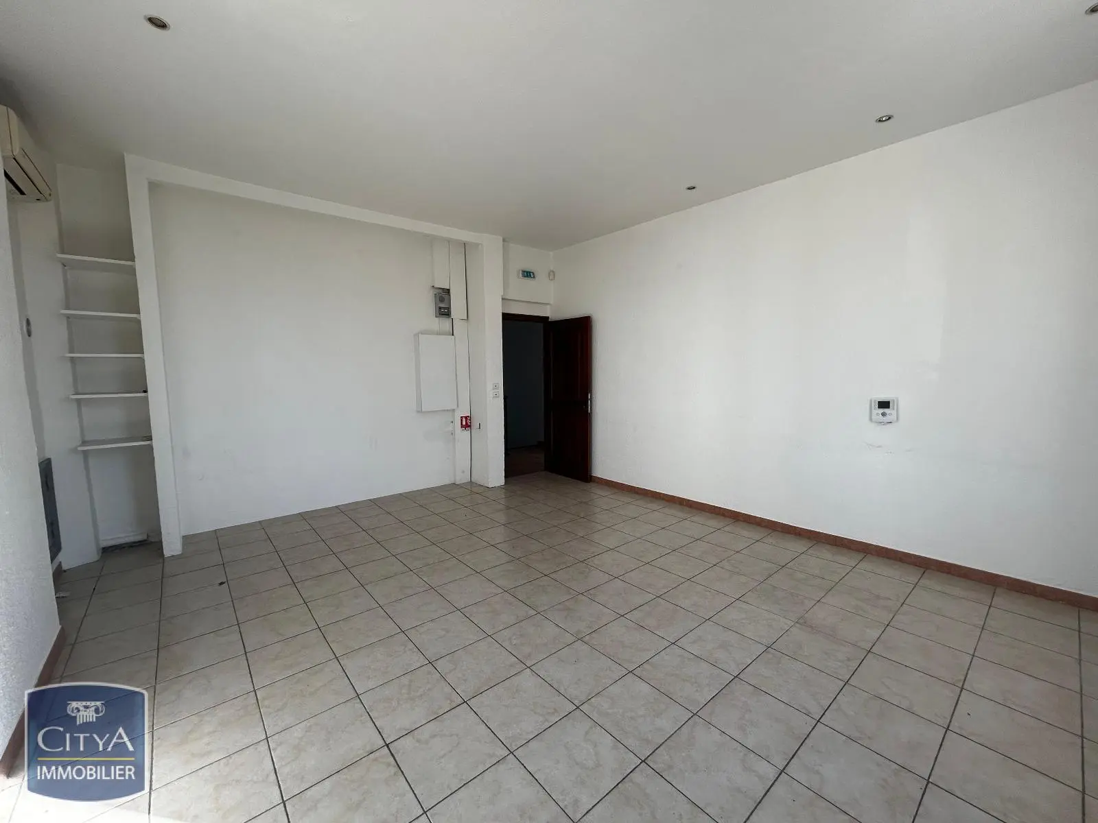 Photo 5 Local Professionnel 4 pièces