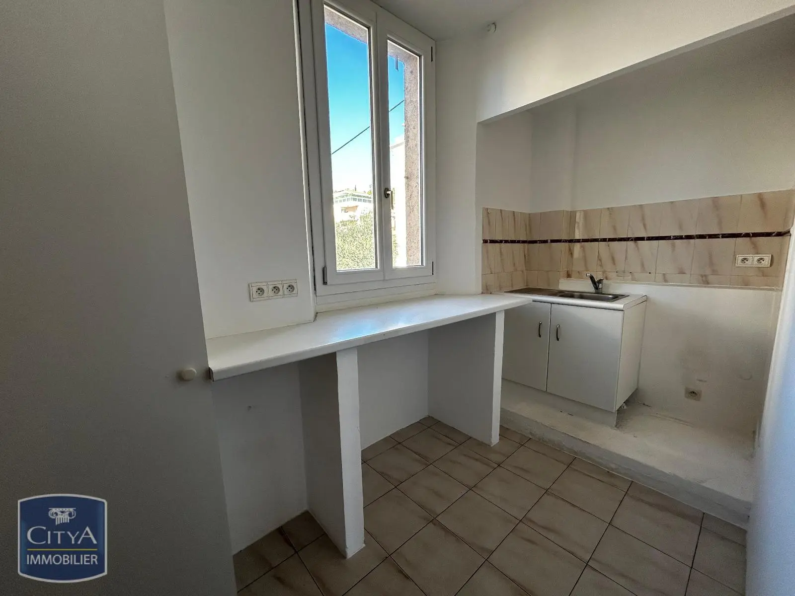 Photo 7 Local Professionnel 4 pièces