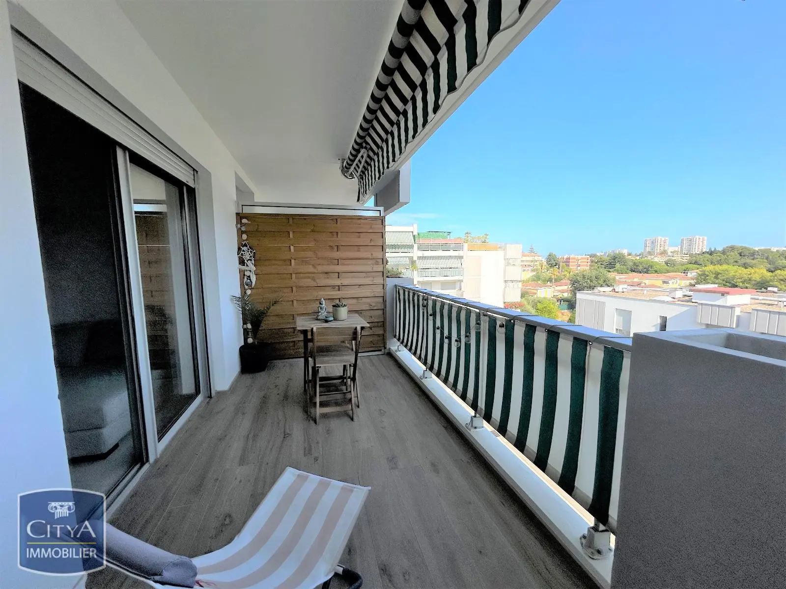 Photo 1 Appartement 1 pièce 30.48m²