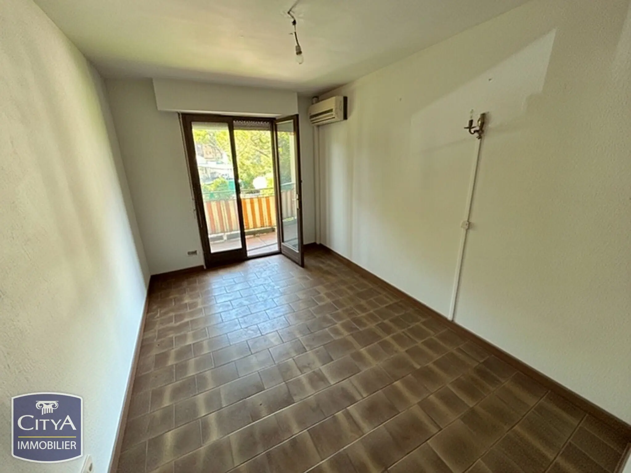 Photo 11 Appartement 1 pièce 18.5m²