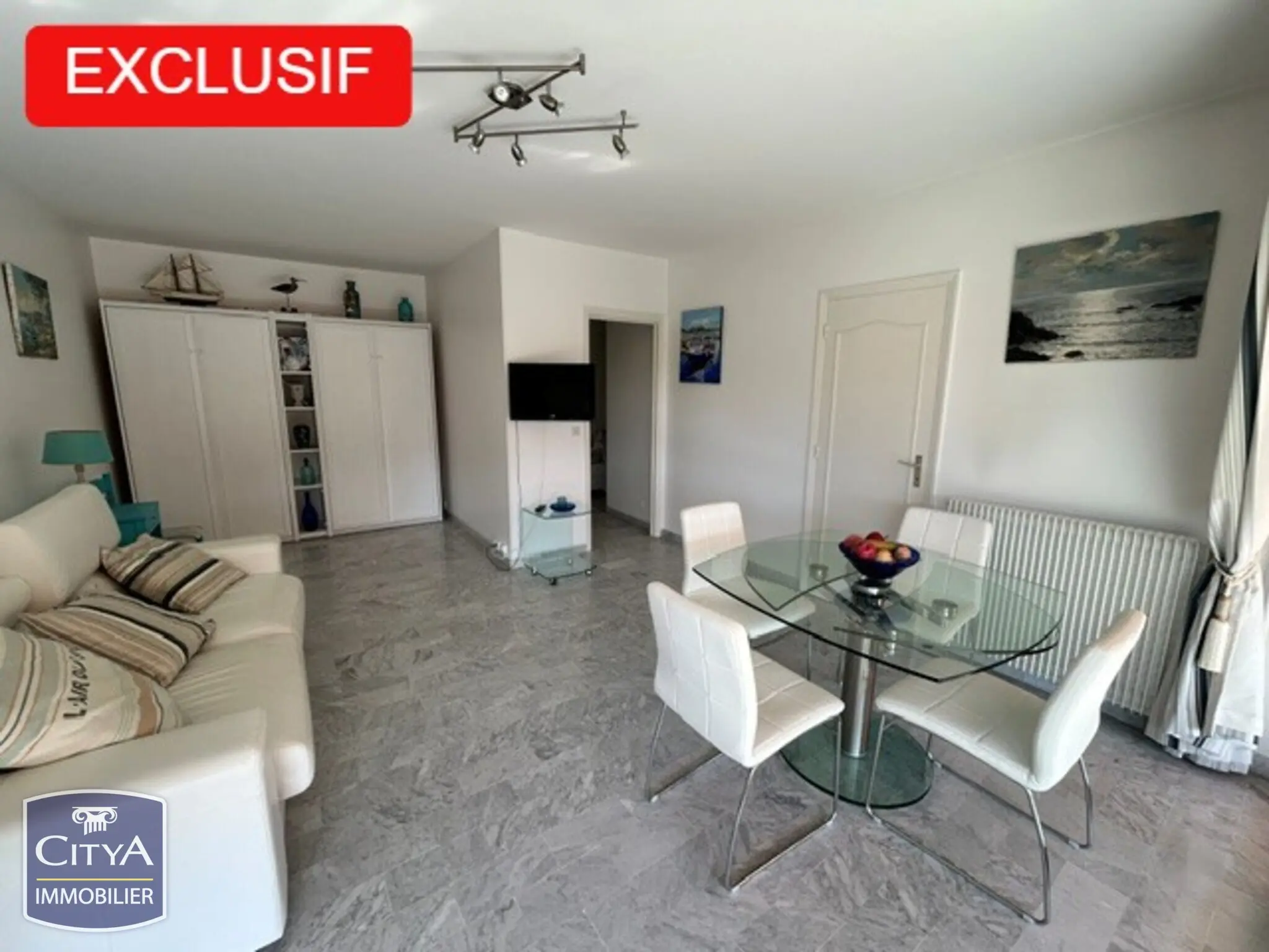 Photo 2 Appartement 1 pièce 35m²