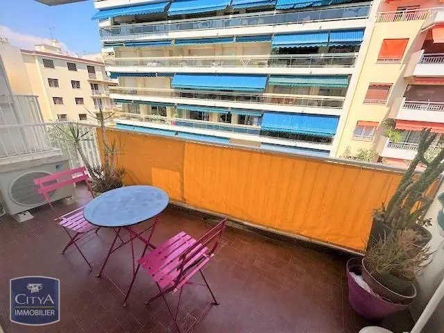 Photo 2 Appartement 2 pièces 51m²