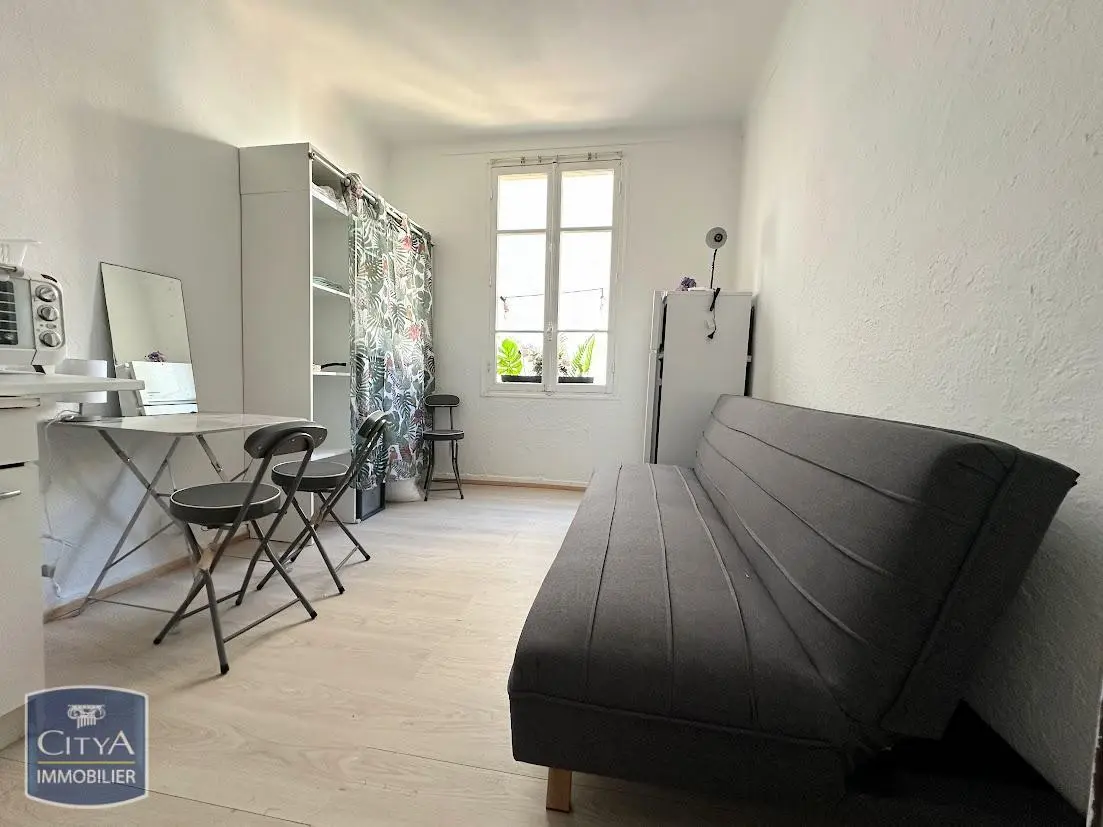 Photo 3 Appartement 1 pièce 12.28m²