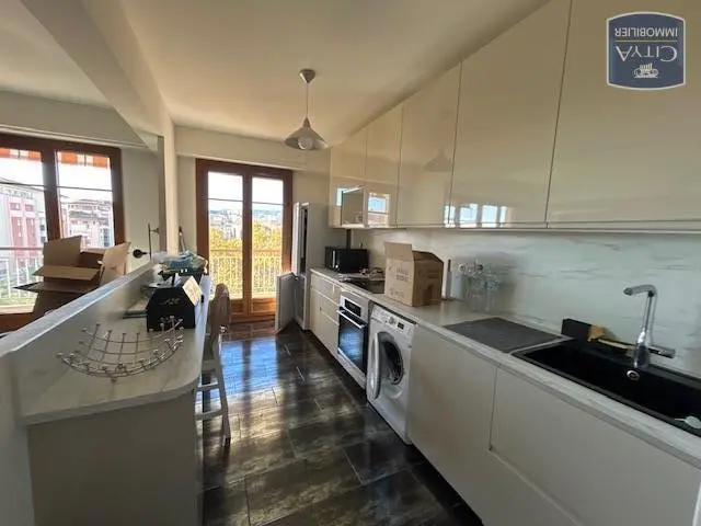 Photo 2 Appartement 3 pièces 81.47m²