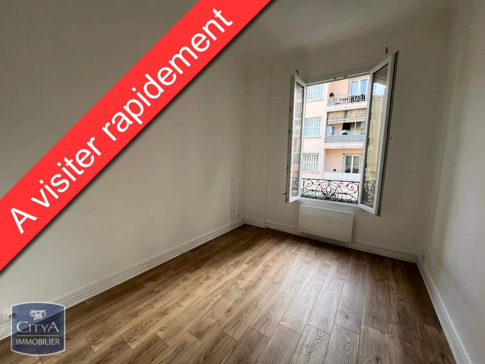 Photo 1 Appartement 2 pièces 37.74m²